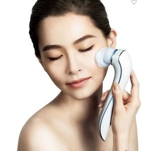New Refa clear cleansing tool